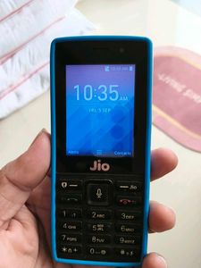 Jio F220