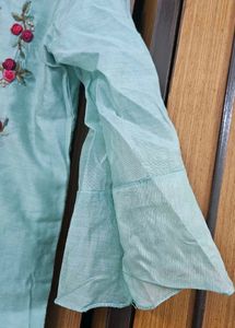 Hand Embroidery Floral Straight Kurta