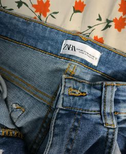 Zara Jeans