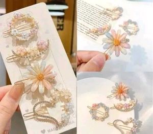 Women Attractive Korean Hair Clips Pack Of 4 Clip