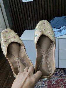 Ethnic Jutti Shoes