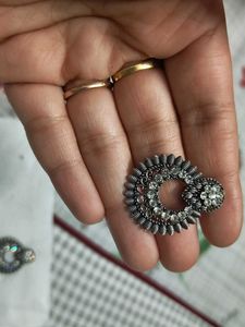 Sparkling Statement Earrings