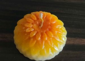 Pack Of 2 Floral Shaped Candle