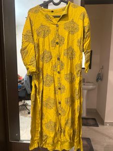 Yellow Printed Straight Kurta