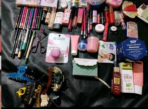 1 Product With Freebie