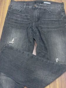 Men's Tredy Tore Jeans At The Lowest Prize.