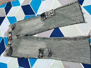 Stylish Cargo Jeans 👖