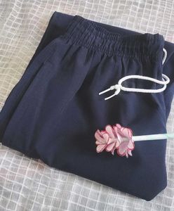 Stylish Navy Cargo Pants 💗