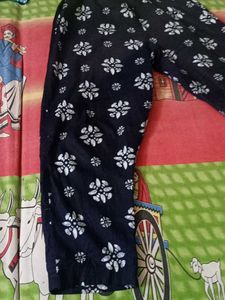 Printed Kurti And Trouser Suit
