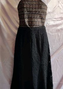 Black Knee Length Skirt