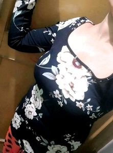 Floral Black Mini Bodycone Dress🌸💕