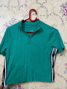 Sport Green Crop Top