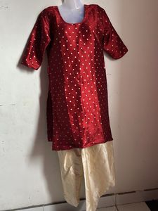 Embroidered Beige Kurti Set Of 2
