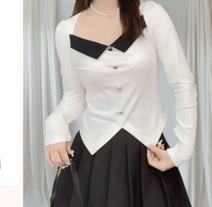French-Inspired Chic Contrast Collar Knit Top