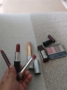 Make Up Bundle
