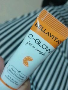 Bella Vita C-Glow Face Wash