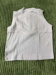 H&amp;M Lavender Ribbed Zipper Tank Top