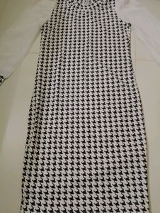 Trendy Bodycon🤍