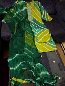 Green Printed Kurta Set Cotton 44 Size