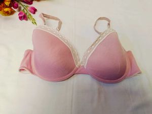 🇳🇿💫💗 Pink Lace Trim Bra