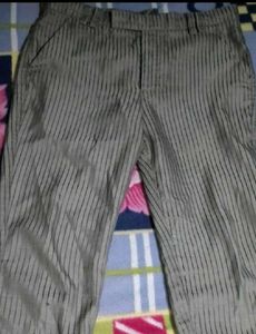 Striped Women&#39;s Cropped Pants