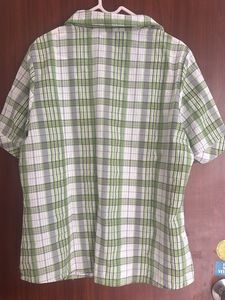 Green Plaid Short Sleeve Top