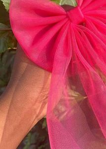 Maganta Bow