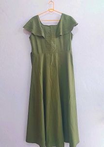 U&F Gown