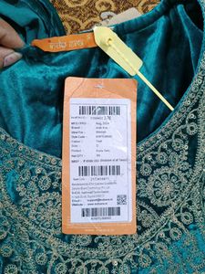 Green Velvet Kurta Set