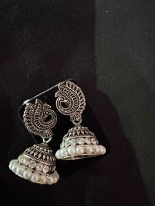 Jhumka Earring