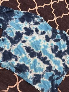 Tie N Dye Blue Crop Top