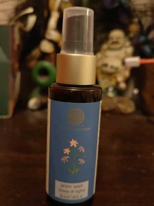 Forest Essentials Body Mist Jasmine And Saffron