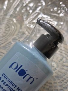 Plum Coconut Milk And Peptides Shampoo