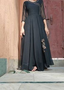 Elegant Black Flared Kurta