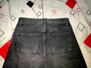 black faded baggy jeans