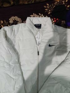 Nike White Jacket and sweatshirt combo