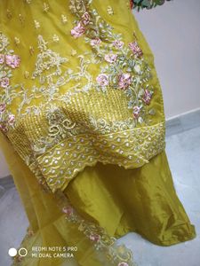 Elegant Embroidered Pakistani Suit