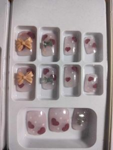 Beautiful Press on nails