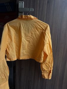 H&amp;M Crop Shirt
