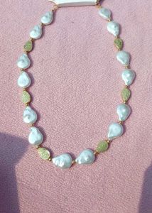 Mother Of Pearl Neckpc