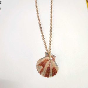 Pink Seashell Necklace ⋆｡𖦹 ˚ 𓇼 ˚｡⋆