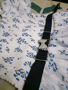 Floral Printed Puff Sleevs Dress
