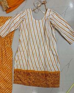 Yellow Leheriya Print Kurti Set💛