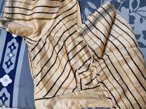 *Flat 50 Off* Beige-black Art Silk saree, Blouse