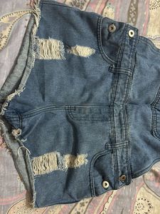 Denim dungarees ( jumpsuit or romper)