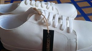 White Sneakers Size 43 Uk Indian Siz 9