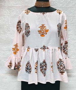 Jaipuri Floral Print Mini Cotton Kurta + Freebie