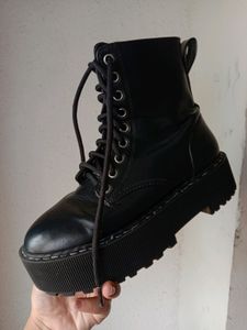 H&amp; M Platform Boots.