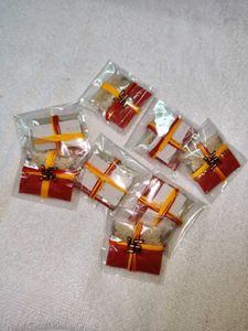 8 Pcs Rolli Chawal For Both Bhaiya And Bhabhi
