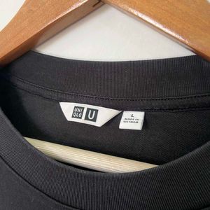Uniqlo AIRism Plain tee